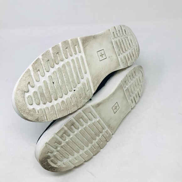 Dr. Martens Leather Baynes Wooly Bully Chukka Boot Sneaker  8 Mens 9 Womens main image 5